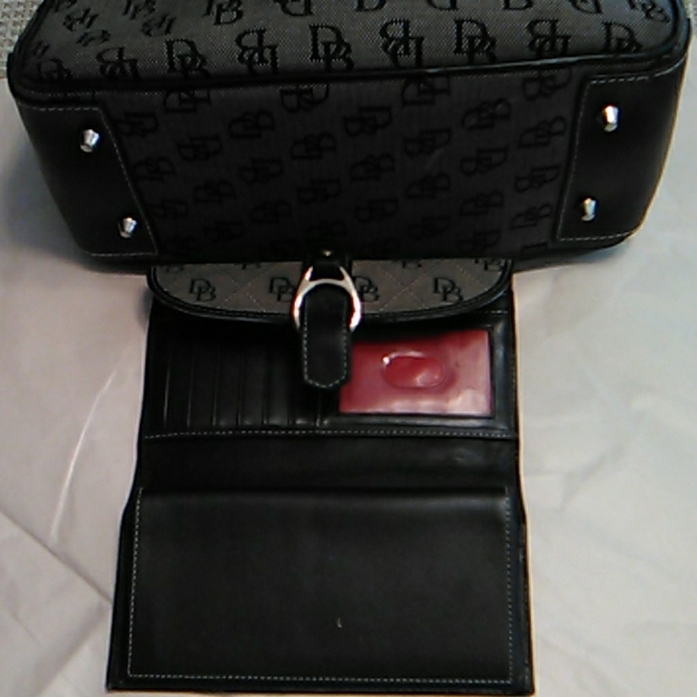 Dooney & Bourke small double-handle tote